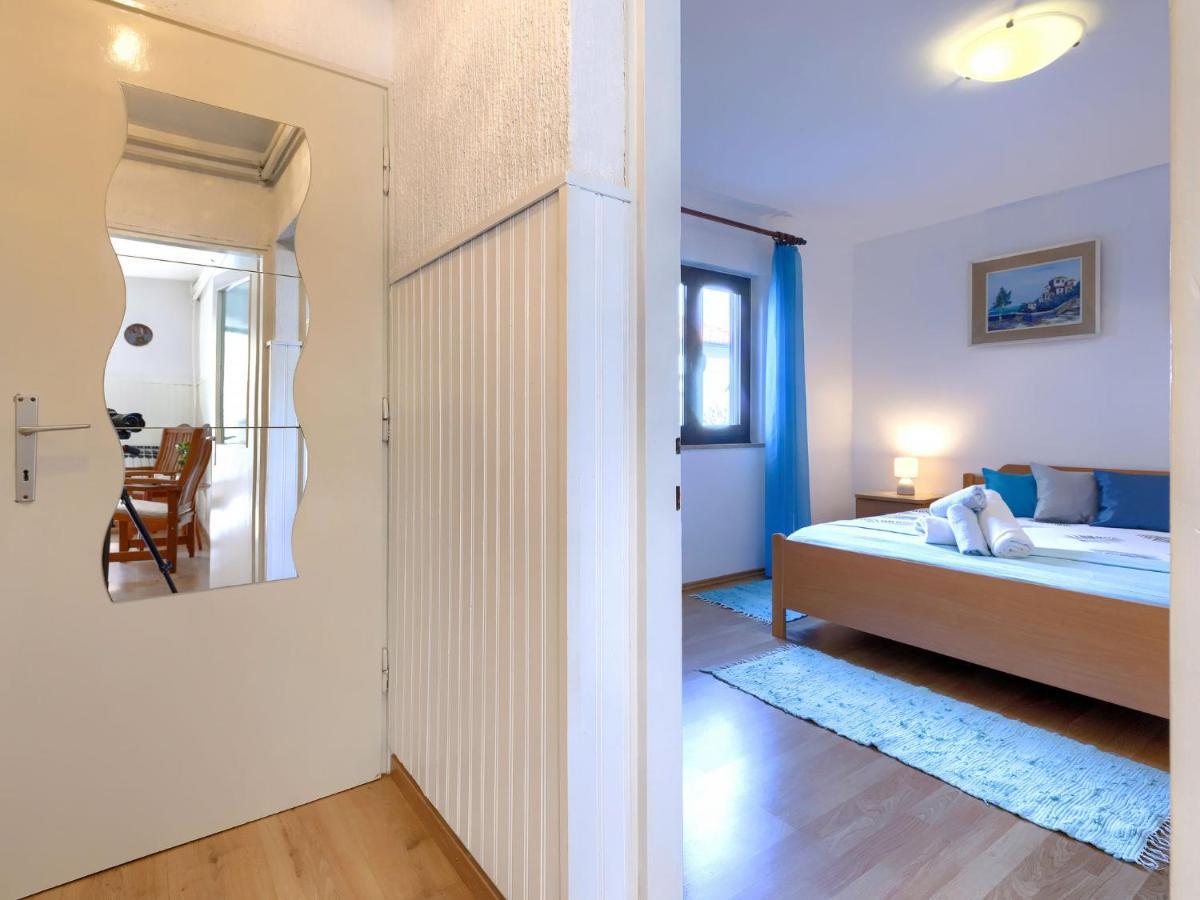 Apartment Zrinka-2 By Interhome Porec Esterno foto